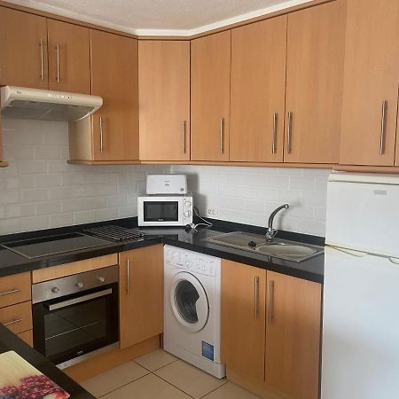 Apartments Victoria Court 1 6A2 Arona  Buitenkant foto